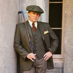 Meet your Posher, Coy